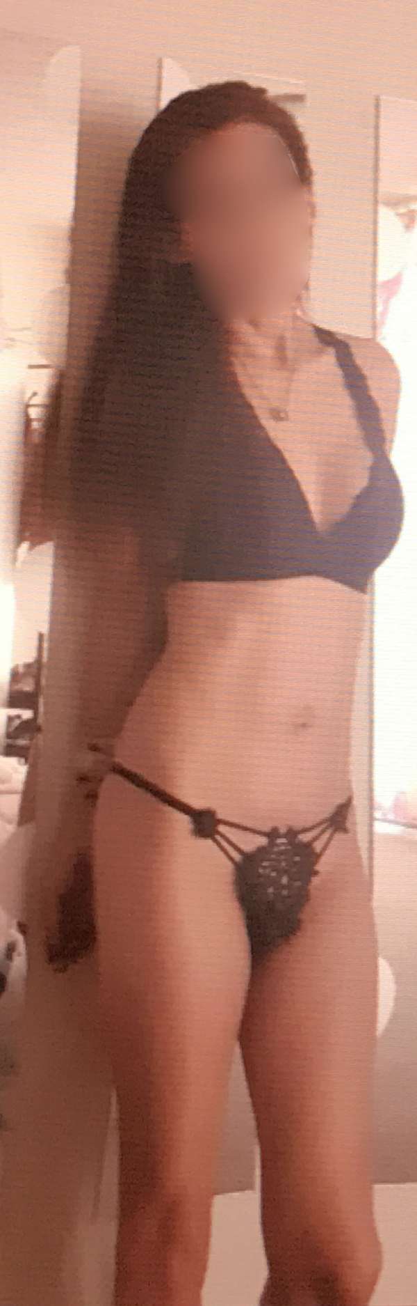 NICOLE